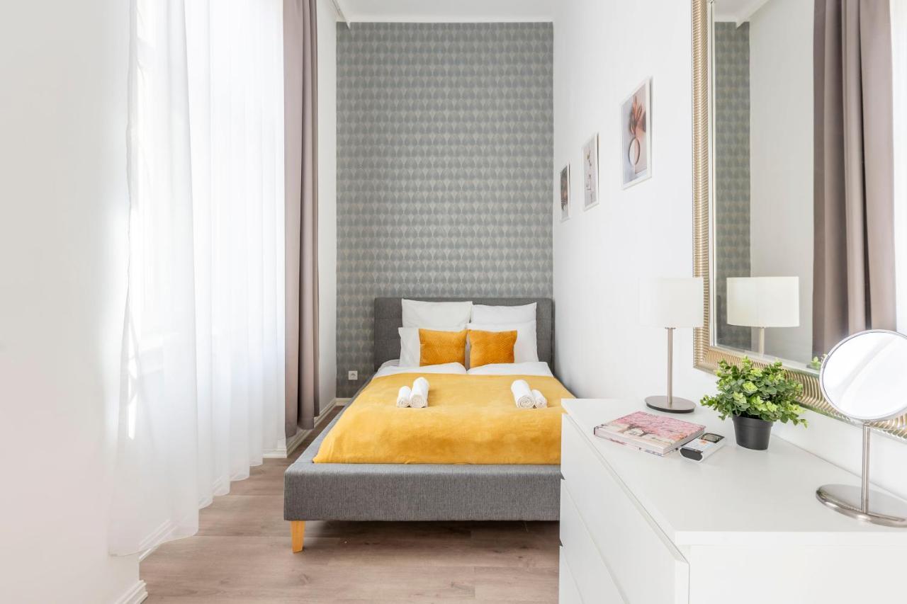 Exclusive Downtown Apartment In The Heart Of Budapest Eksteriør billede