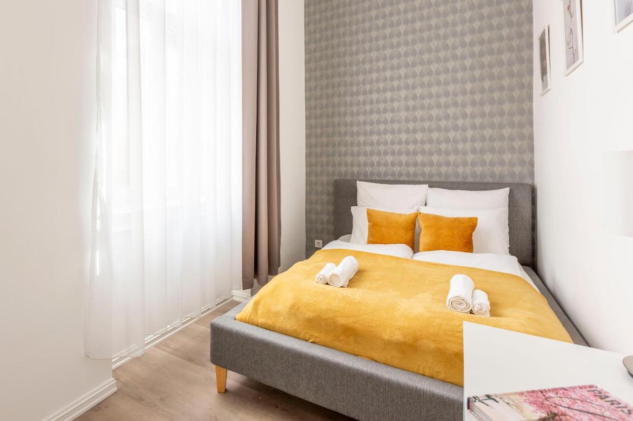 Exclusive Downtown Apartment In The Heart Of Budapest Eksteriør billede