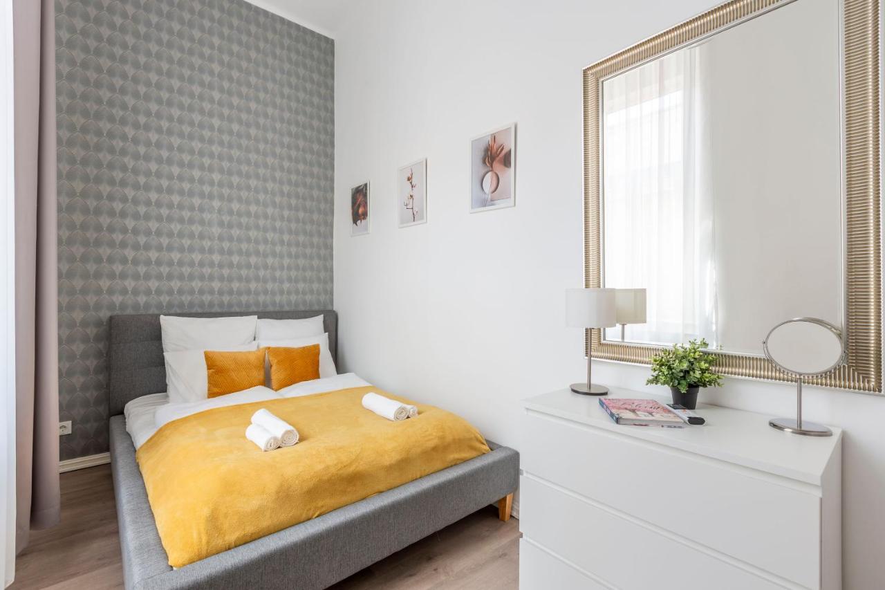 Exclusive Downtown Apartment In The Heart Of Budapest Eksteriør billede