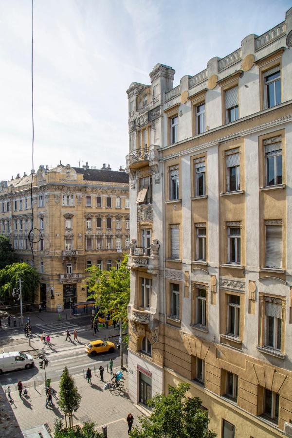 Exclusive Downtown Apartment In The Heart Of Budapest Eksteriør billede