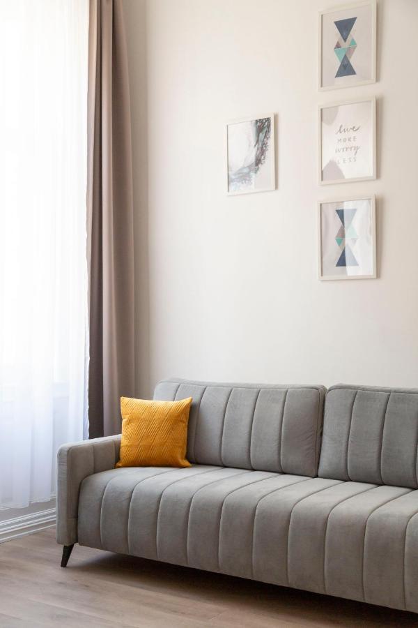 Exclusive Downtown Apartment In The Heart Of Budapest Eksteriør billede
